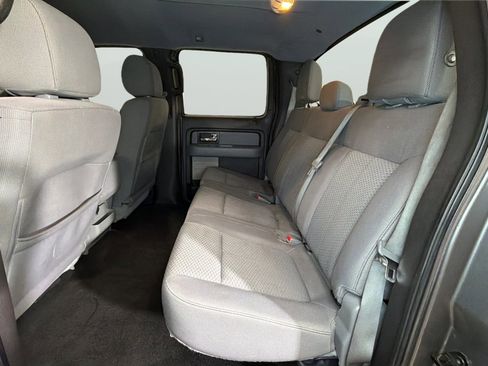 Used 2013 Ford F150 XLT w/ Mid Equipment Group RWD image 32