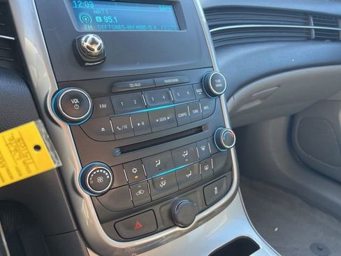 Used 2014 Chevrolet Malibu LS w/ Protection Package image 15