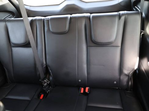 Used 2023 Subaru Ascent Limited AWD/4WD image 17