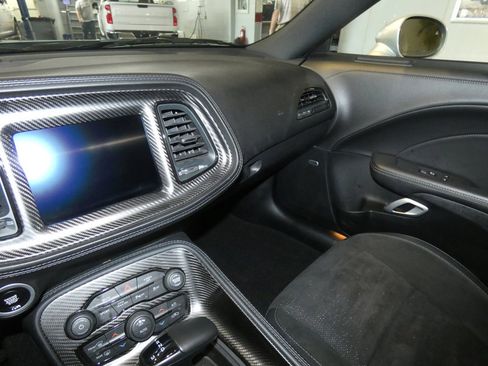 Used 2023 Dodge Challenger GT w/ Plus Package image 10