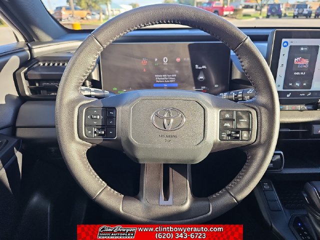 Used 2026 Toyota RAV4 SE AWD/4WD image 14