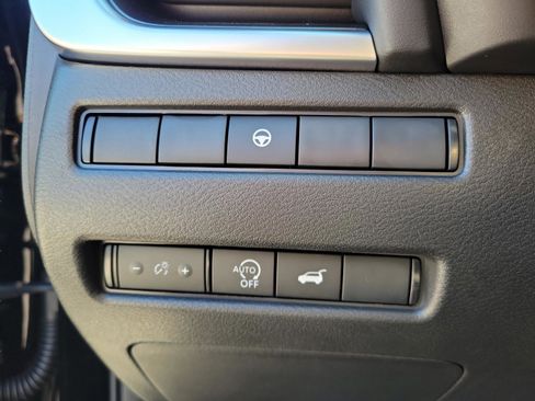 New 2026 Nissan Rogue SV FWD image 23