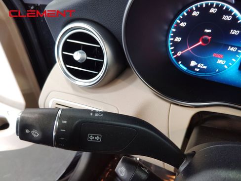 Used 2021 Mercedes-Benz C 300 4MATIC Sedan image 16