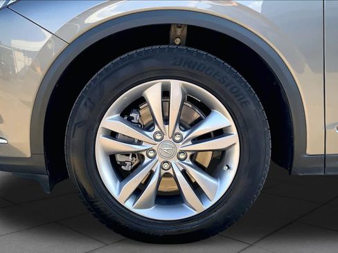 Used 2024 Acura MDX FWD image 11