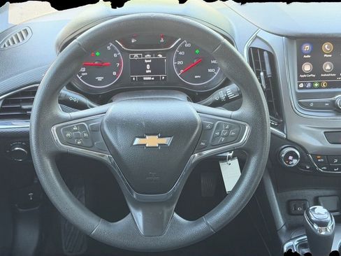 Used 2019 Chevrolet Cruze LT w/ LT Fleet Convenience Package FWD image 18