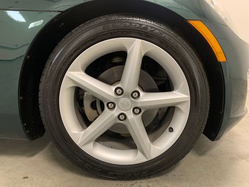 Used 2007 Saturn Sky w/ Premium Trim Pkg image 21