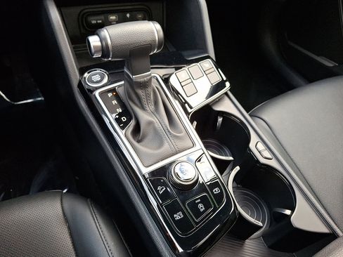 Used 2024 Kia Sportage X-Line w/ X-Line Premium Package image 15