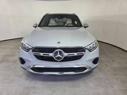 New 2026 Mercedes-Benz GLC 300 image 2