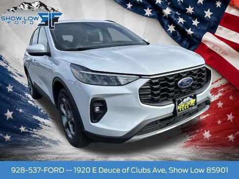 Certified 2025 Ford Escape ST-Line Select AWD/4WD image 1