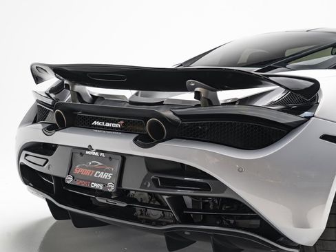 Used 2018 McLaren 720S Performance image 60