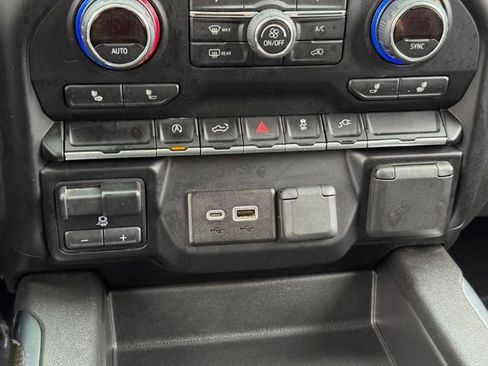 Used 2019 Chevrolet Silverado 1500 RST w/ All-Star Edition AWD/4WD image 13