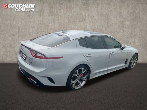 Used 2021 Kia Stinger GT2 AWD/4WD image 4
