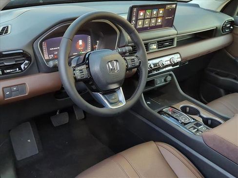 New 2026 Honda Pilot Elite image 3