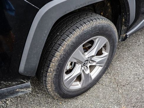 Used 2024 Toyota RAV4 XLE image 39