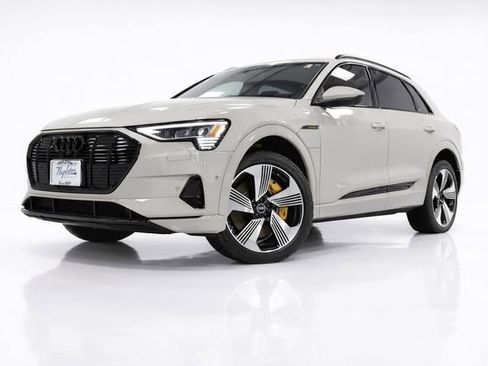 Used 2022 Audi e-tron Premium Plus w/ Premium Plus Package AWD/4WD image 1