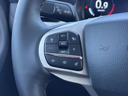 New 2026 Ford Explorer Active RWD image 25