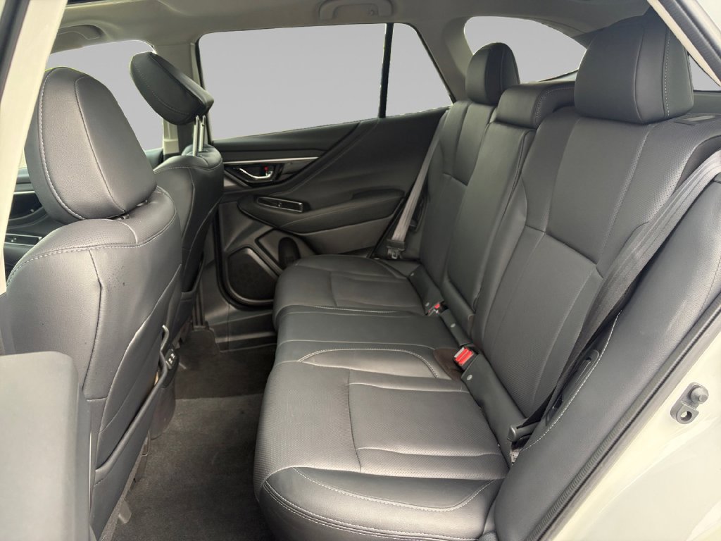 Used 2021 Subaru Outback Limited AWD/4WD image 14