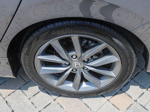 Used 2021 Honda Civic EX image 12