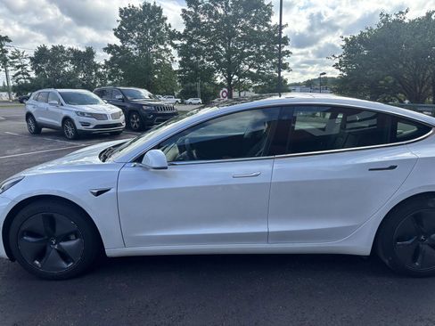 Used 2020 Tesla Model 3 Long Range AWD/4WD image 4