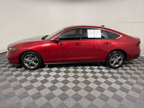 Used 2024 Honda Accord EX image 3
