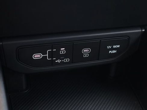 Used 2025 Kia K4 FWD image 19