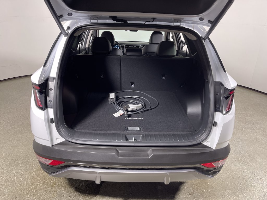 Certified 2023 Hyundai Tucson Limited AWD/4WD image 10