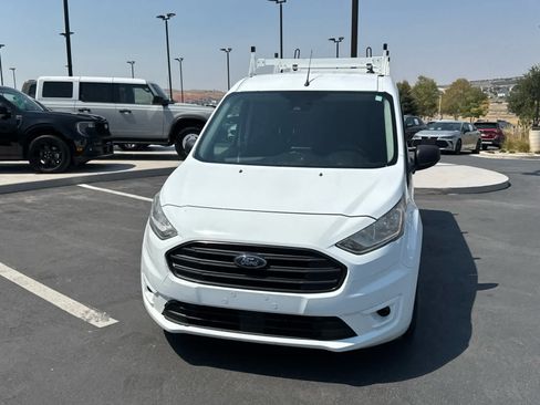 Used 2019 Ford Transit Connect XLT FWD image 3