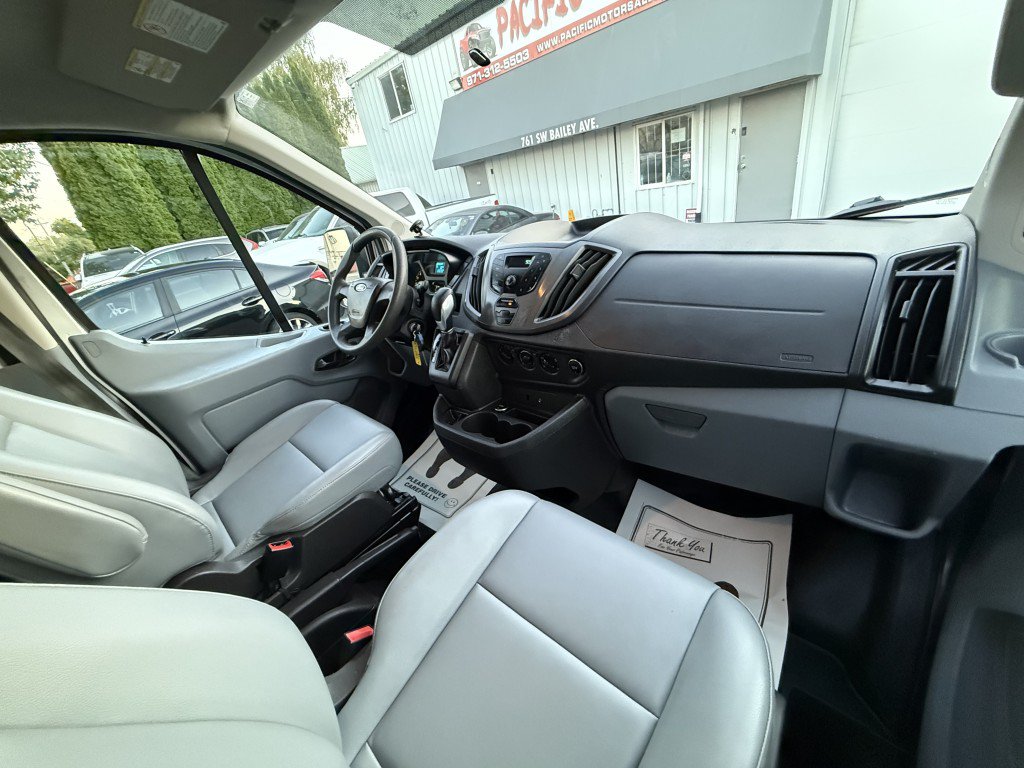 Used 2015 Ford Transit 150 130 Low Roof RWD image 12