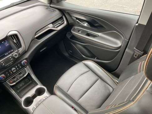 Used 2023 GMC Terrain AT4 w/ Infotainment Package II image 18