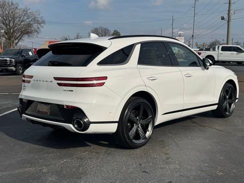 Used 2023 Genesis GV70 3.5T Sport w/ Sport Prestige Package AWD/4WD image 5