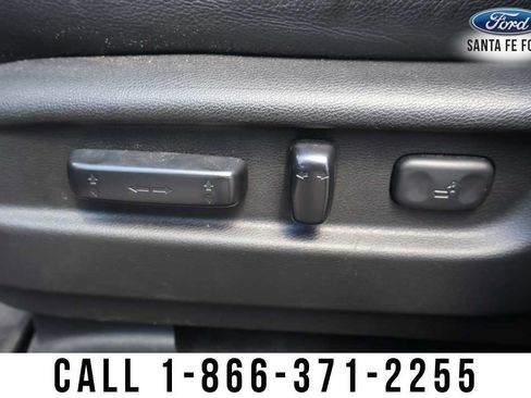 Used 2017 Honda Pilot Touring image 13