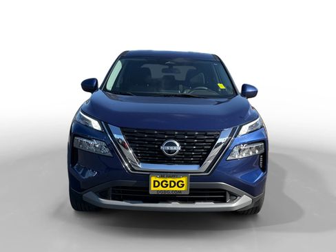 Used 2023 Nissan Rogue SV FWD image 8