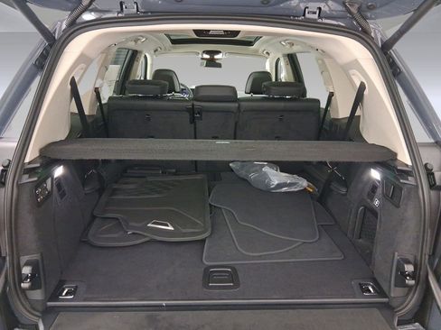 New 2026 BMW X7 xDrive40i w/ Premium Package image 29
