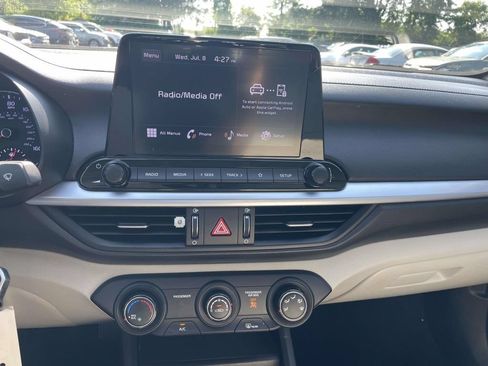 Used 2023 Kia Forte LXS FWD image 18