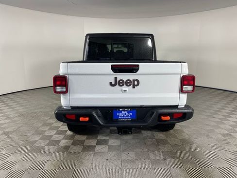 Certified 2021 Jeep Gladiator Mojave image 25