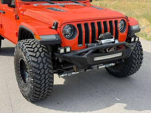 Used 2020 Jeep Wrangler Unlimited Rubicon AWD/4WD image 3