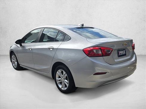 Used 2019 Chevrolet Cruze LS w/ LS Convenience Package image 8