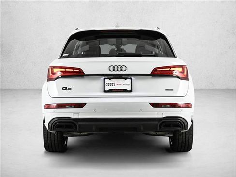 Used 2023 Audi Q5 2.0T Premium Plus w/ Premium Plus Package AWD/4WD image 7