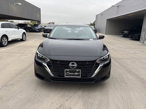 Used 2024 Nissan Sentra SV image 2