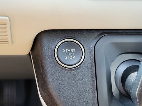 Used 2024 Land Rover Defender 130 S image 15