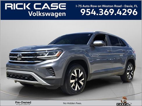 Used 2022 Volkswagen Atlas Cross Sport SE image 1