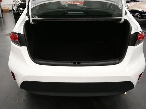 Certified 2024 Toyota Corolla LE image 21