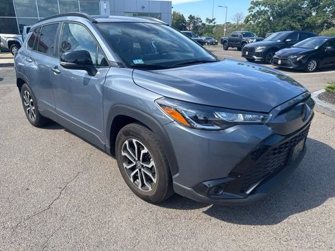 Used 2025 Toyota Corolla Cross AWD Hybrid image 18