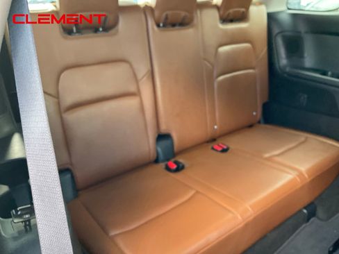 Used 2023 Nissan Pathfinder Platinum AWD/4WD image 45