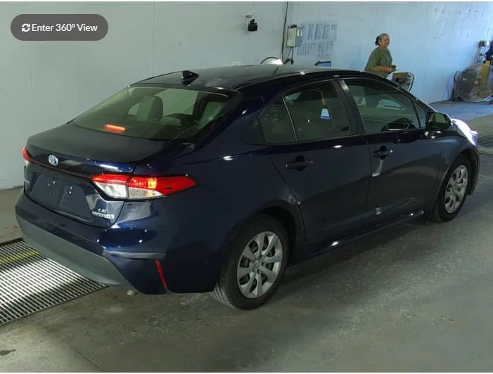 Used 2023 Toyota Corolla LE FWD image 2