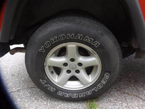 Used 2004 Jeep Wrangler X w/ Wheel Plus Group AWD/4WD image 14
