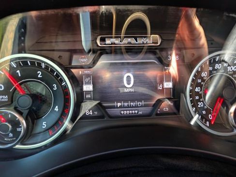 Used 2020 RAM 3500 Laramie AWD/4WD image 19