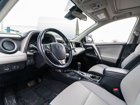 Used 2017 Toyota RAV4 XLE image 6