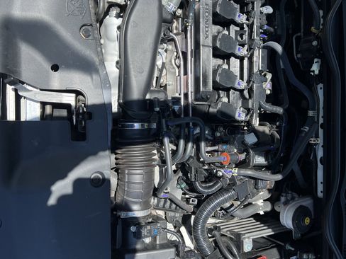 Used 2021 Honda Civic Sport image 36