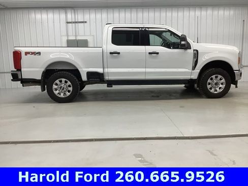 Used 2023 Ford F250 XLT w/ FX4 Off-Road Package image 7